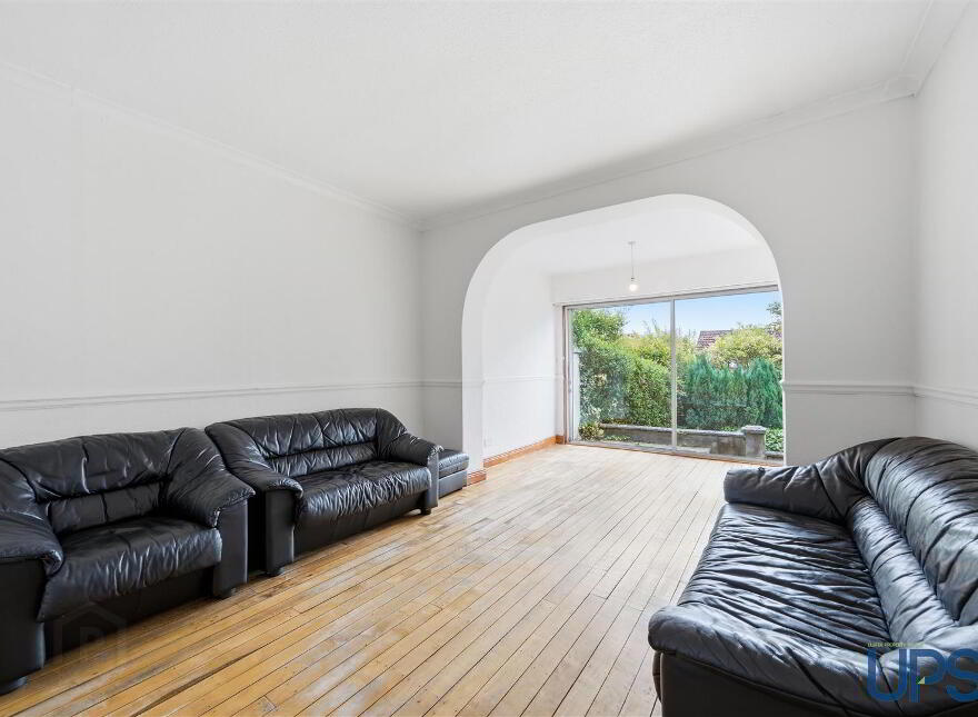 3 Gransha Crescent, Glen Road, Belfast, BT11 8AS