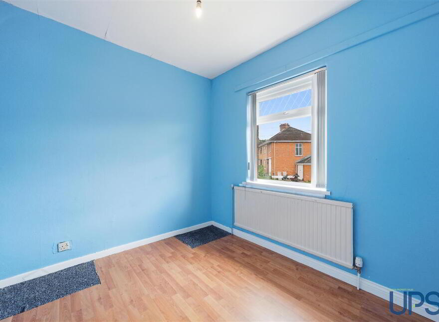 3 Gransha Crescent, Glen Road, Belfast, BT11 8AS