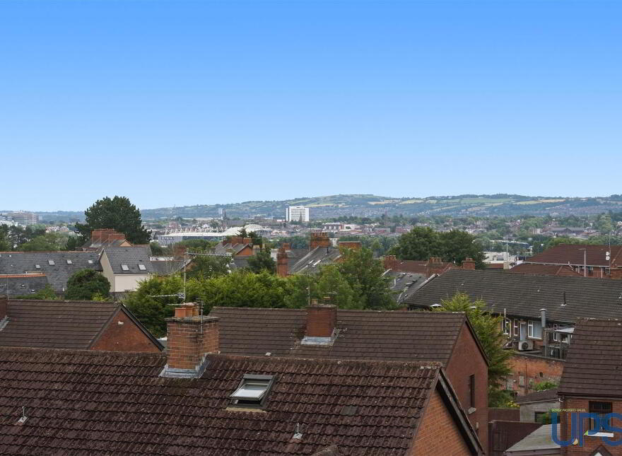 3 Gransha Crescent, Glen Road, Belfast, BT11 8AS