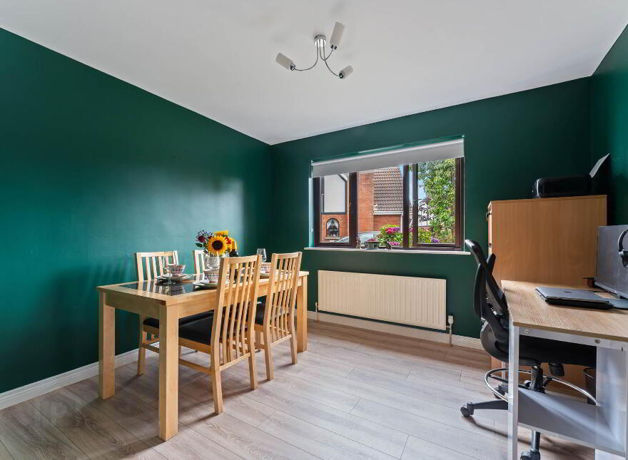 24 Kensington Manor, Dollingstown Lurgan, Craigavon, BT66 7HR