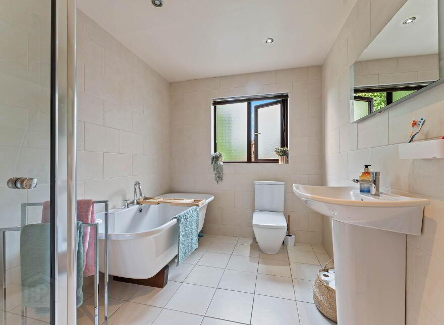 24 Kensington Manor, Dollingstown Lurgan, Craigavon, BT66 7HR