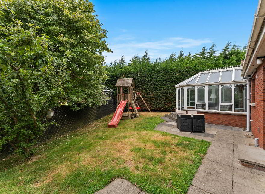24 Kensington Manor, Dollingstown Lurgan, Craigavon, BT66 7HR