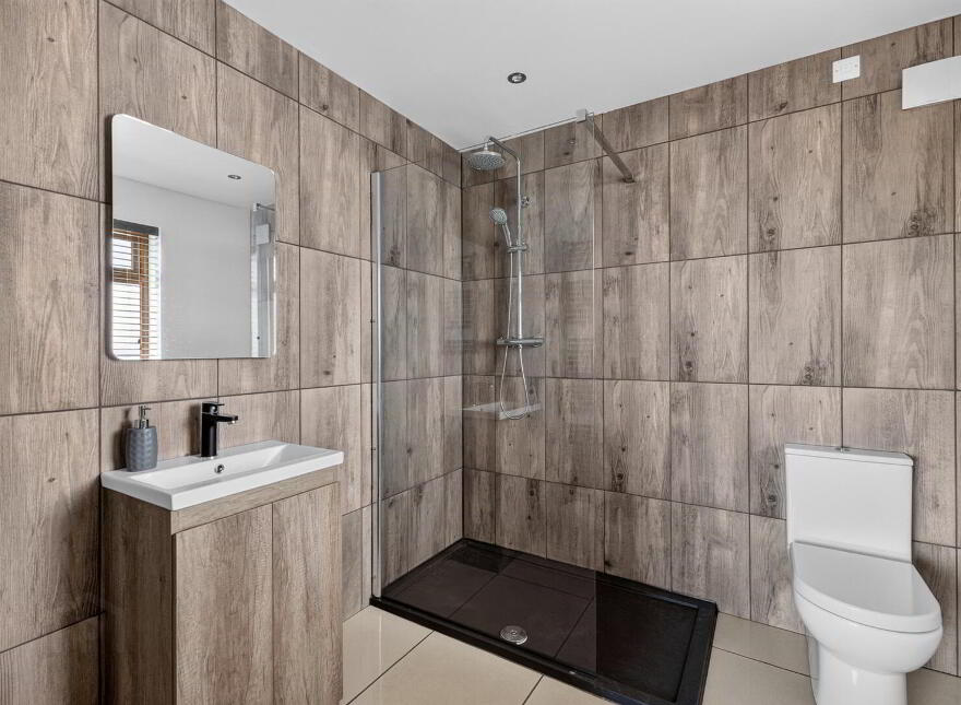 15b Rubane Road, Kircubbin, Newtownards, BT22 1AT