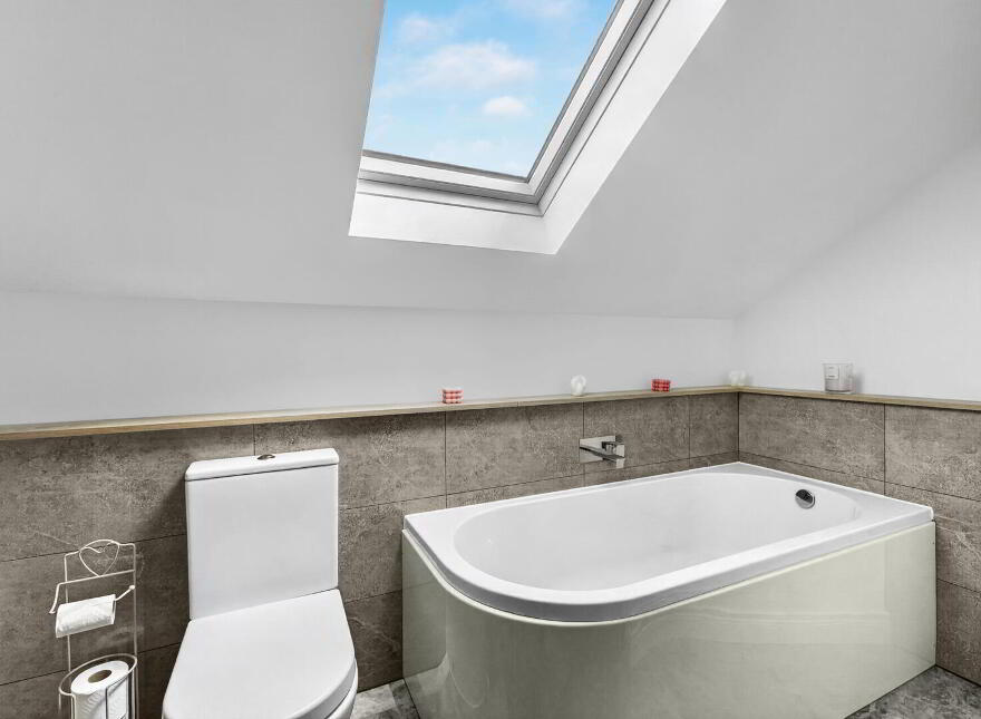 15b Rubane Road, Kircubbin, Newtownards, BT22 1AT