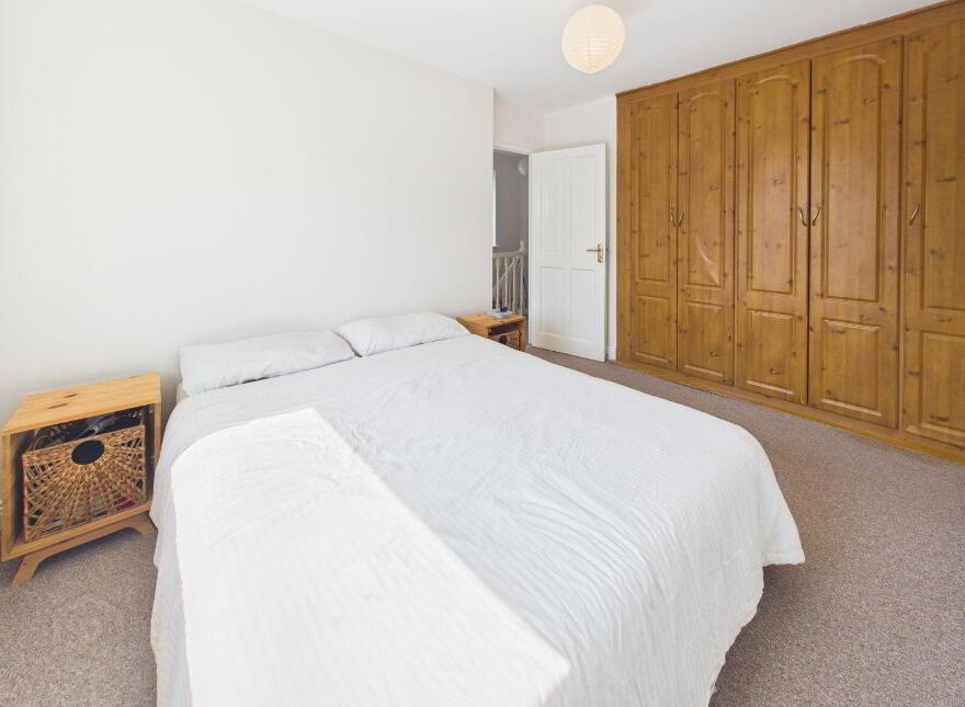 13 Newcourt, Swords, K67A297