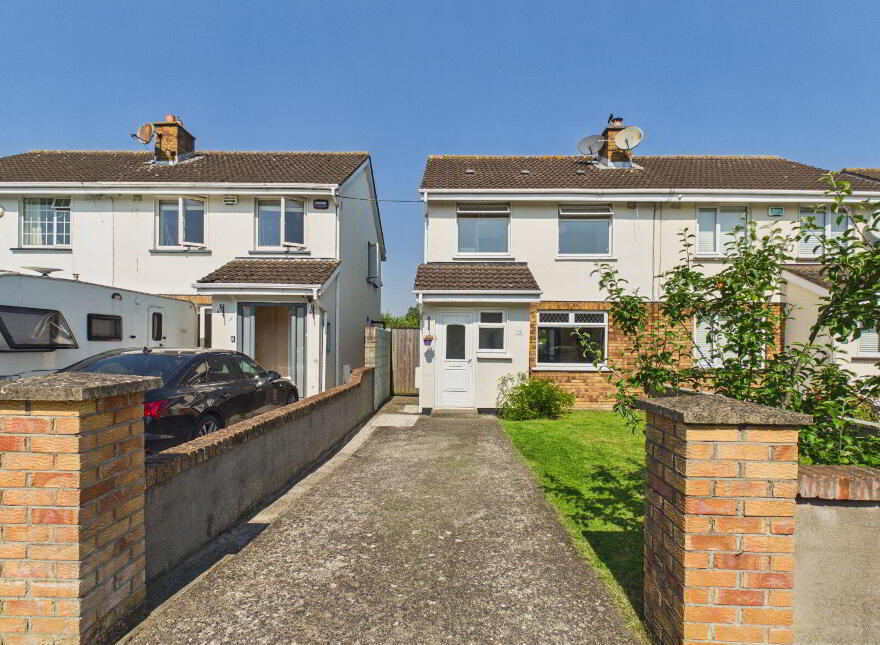 13 Newcourt, Swords, K67A297