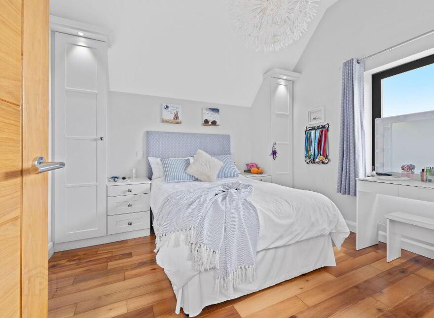 8 Old Coleraine Road, Portstewart, BT55 7PZ