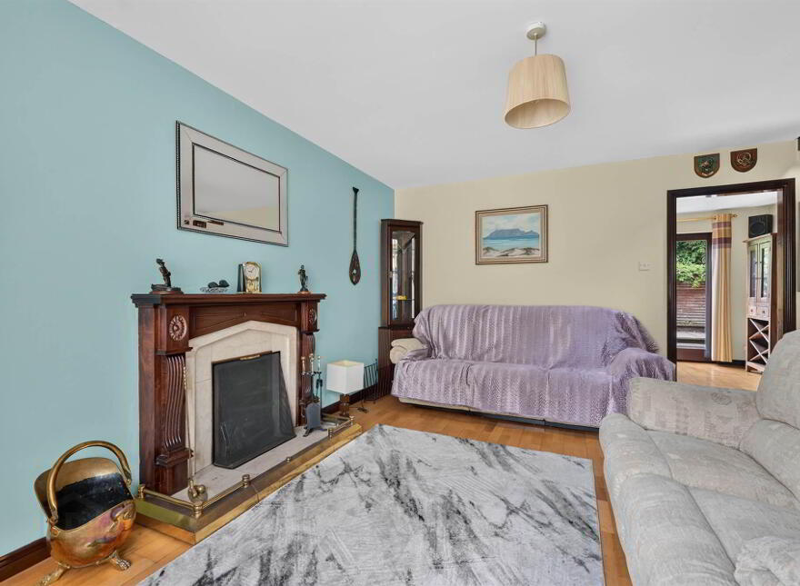 1 Harwich Mews, Hillsborough, BT26 6RH