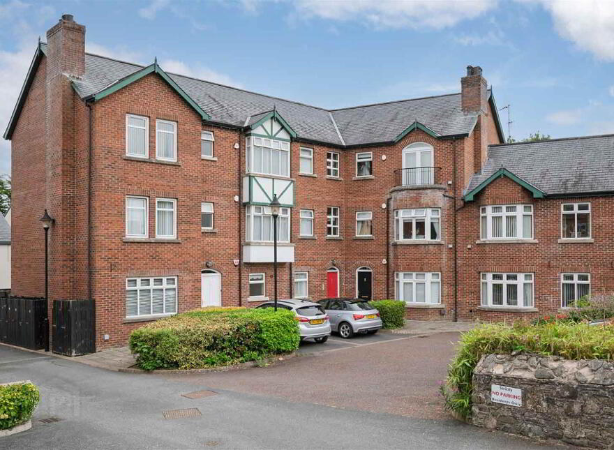 Apt, C5 Wapping Lane, Royal Hillsborough, BT26 6AX