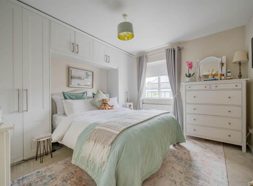 Apt, C5 Wapping Lane, Royal Hillsborough, BT26 6AX