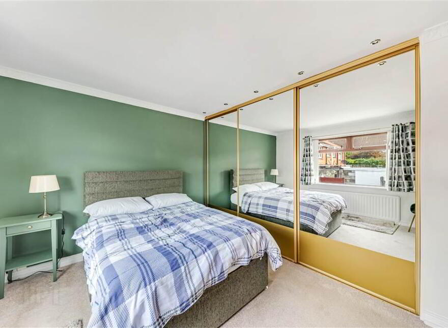 33 Erinvale Drive, Finaghy, Belfast, BT10 0GE