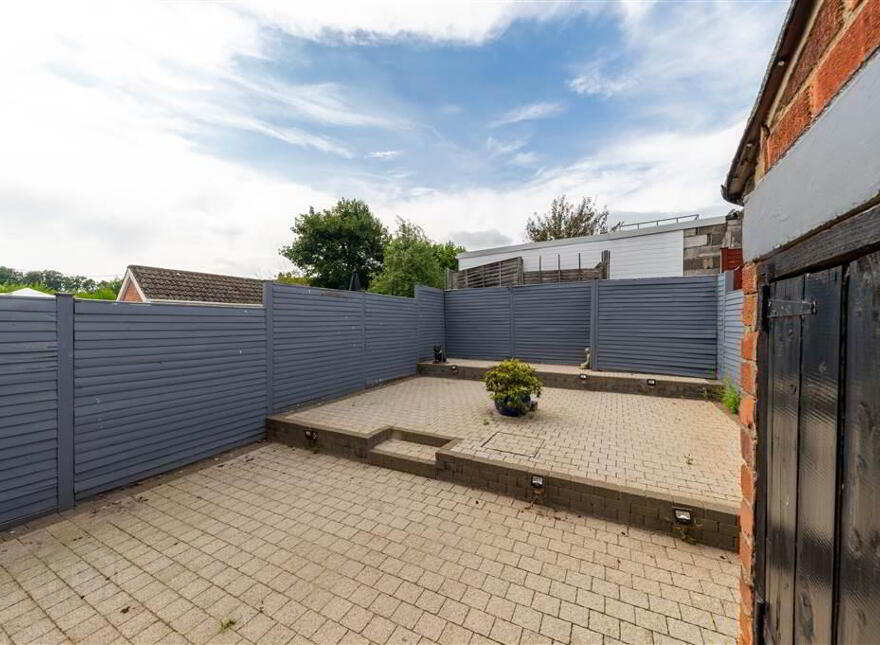33 Erinvale Drive, Finaghy, Belfast, BT10 0GE