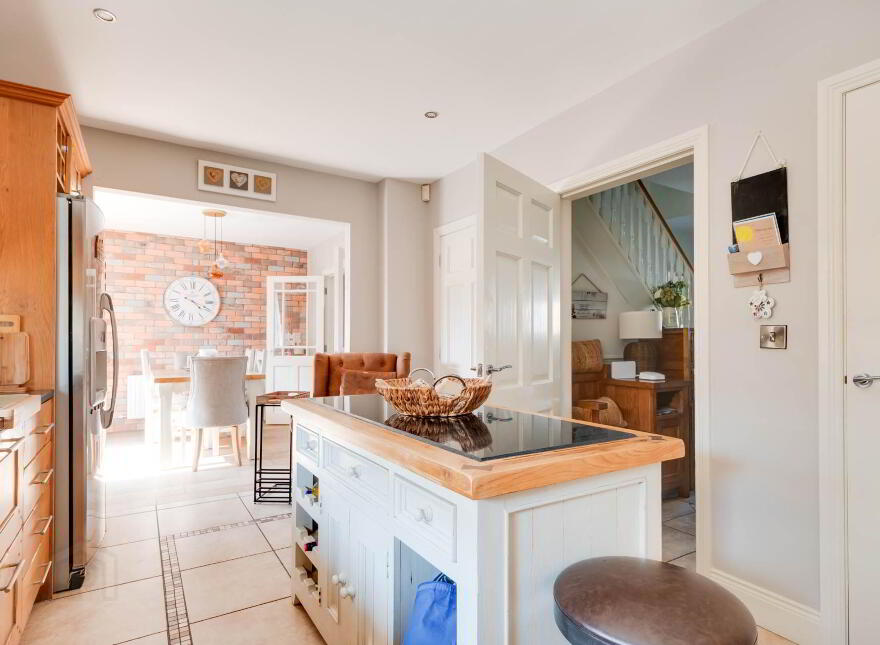 14 Railway Park, Maguiresbridge, Enniskillen, BT94 4LS