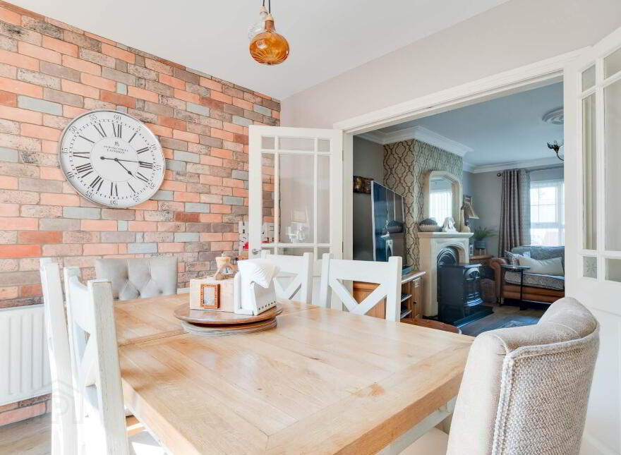 14 Railway Park, Maguiresbridge, Enniskillen, BT94 4LS