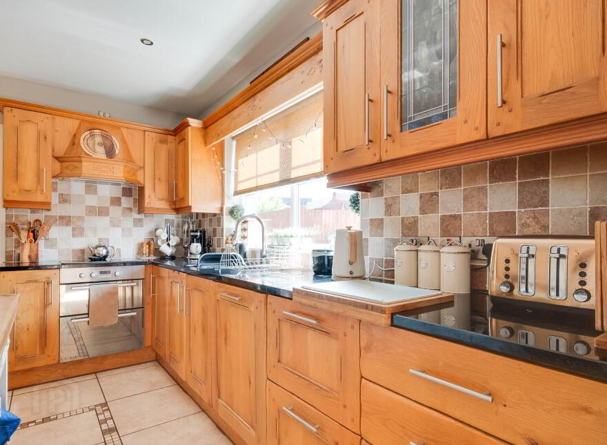 14 Railway Park, Maguiresbridge, Enniskillen, BT94 4LS