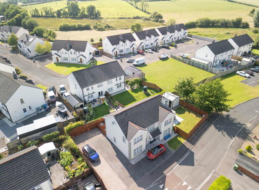 14 Railway Park, Maguiresbridge, Enniskillen, BT94 4LS