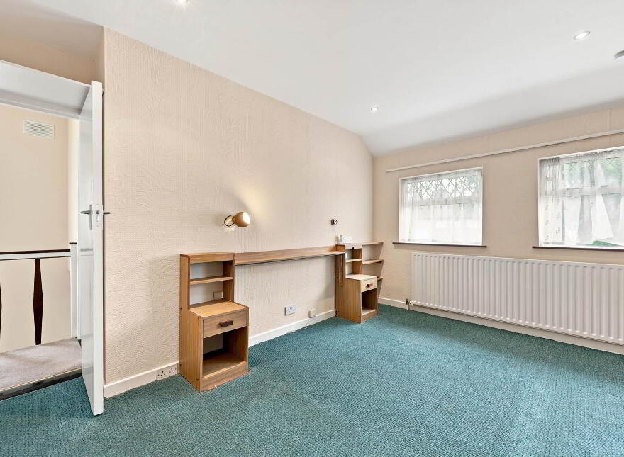 3 Oldtown Road, Santry, Dublin, D09T3V2