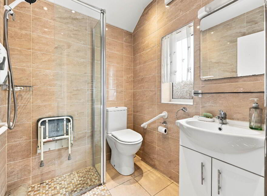 3 Oldtown Road, Santry, Dublin, D09T3V2