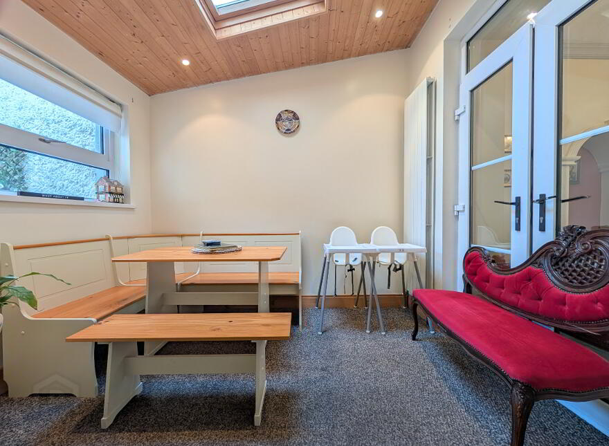 Ringfort Manor, 33 Downpatrick Street, Rathfriland, BT34 5DG