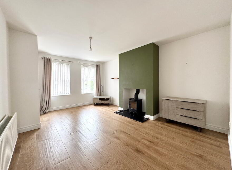 98 Woodvale, Dromara, Dromore, BT25 2JB