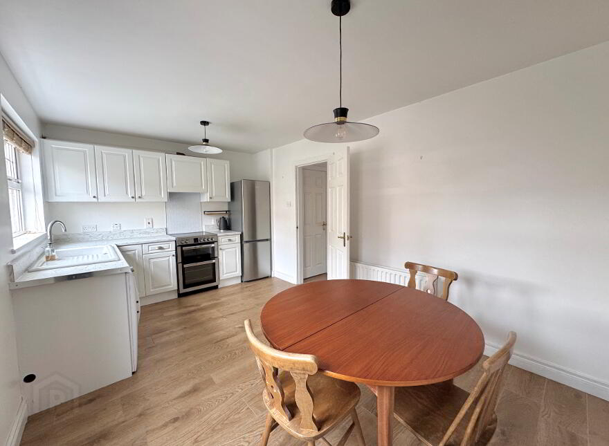 98 Woodvale, Dromara, Dromore, BT25 2JB