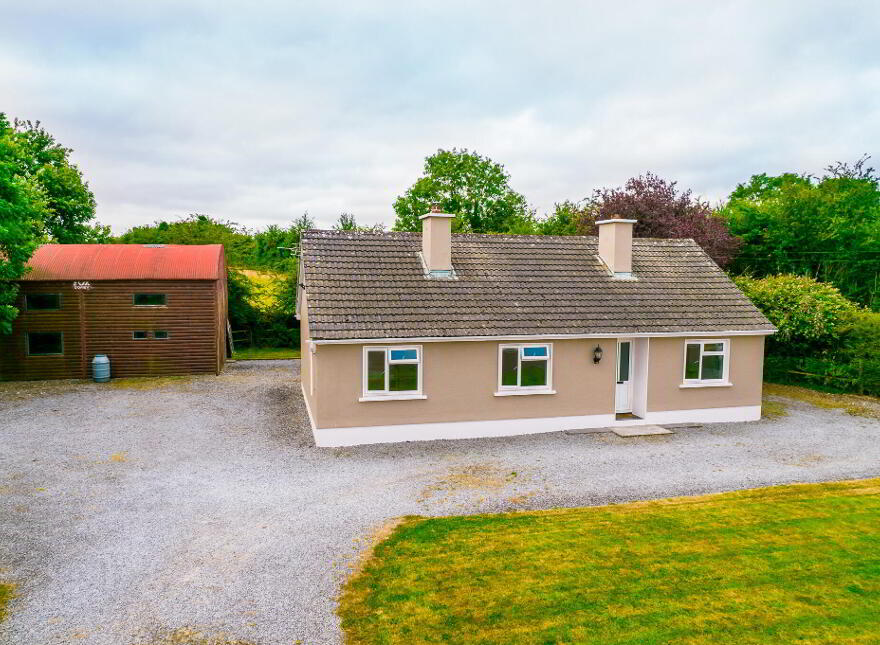Carrowclogher, Strokestown, F42XA03