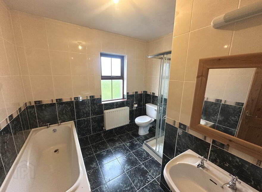 17 Coylin Court, Ramelton, F92K276