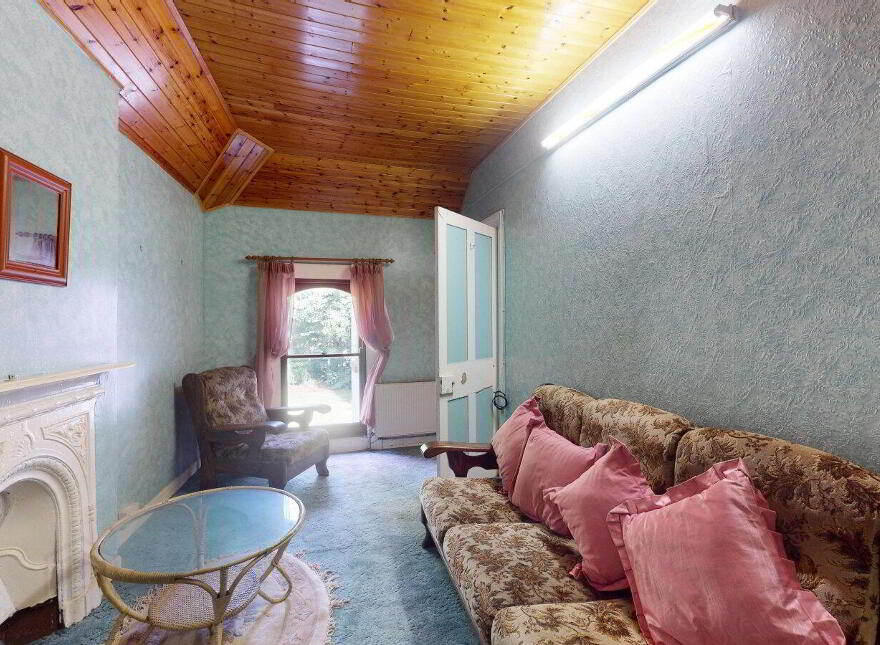 Whiterock House, Whiterock Hill, Y35P5V2