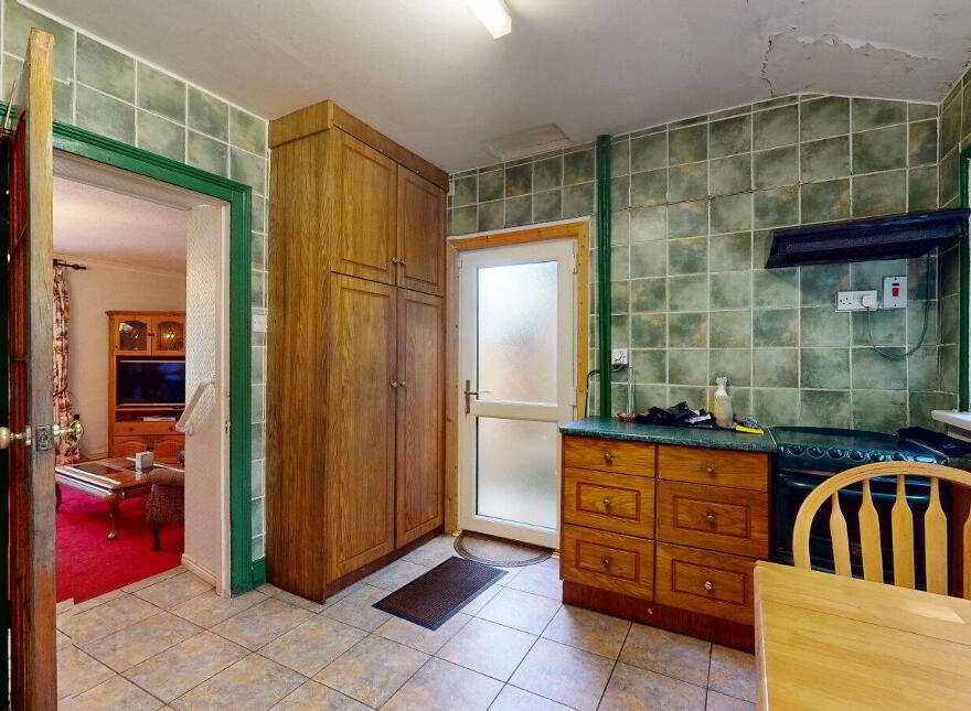 Whiterock House, Whiterock Hill, Y35P5V2