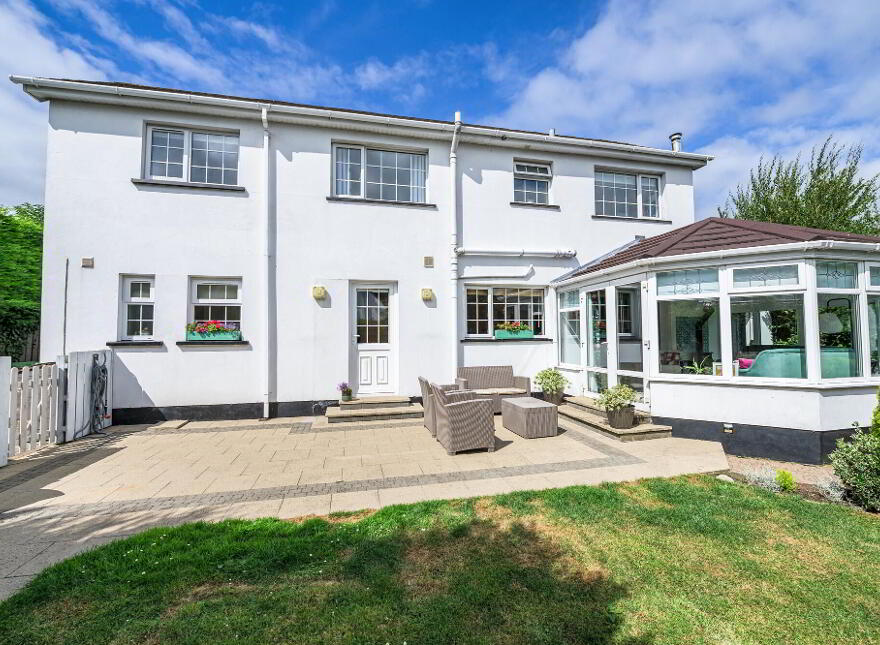 11 Castle Avenue, Moira, BT67 0NH