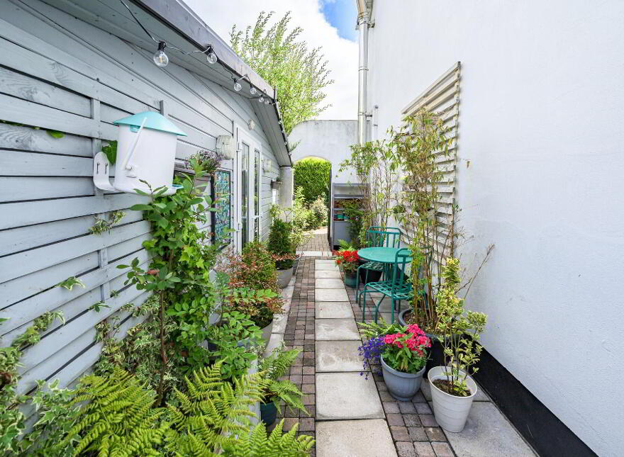 11 Castle Avenue, Moira, BT67 0NH