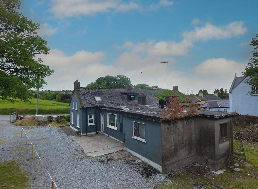 Old Post Office, Minane Bridge, P17V127