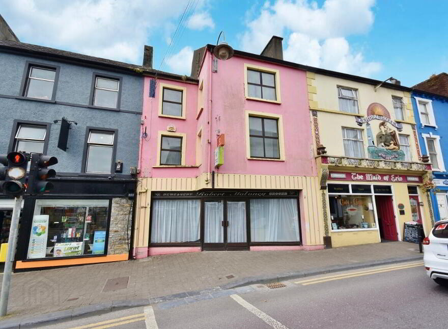 11 Main Street, Listowel, V31EH52