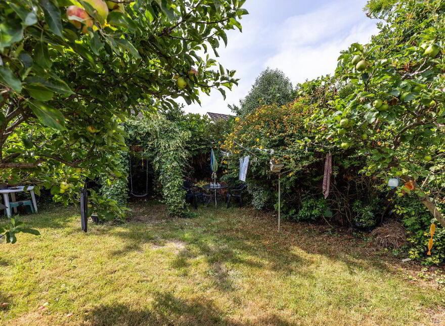 197 Barton Road East, Dundrum, D14E3T3