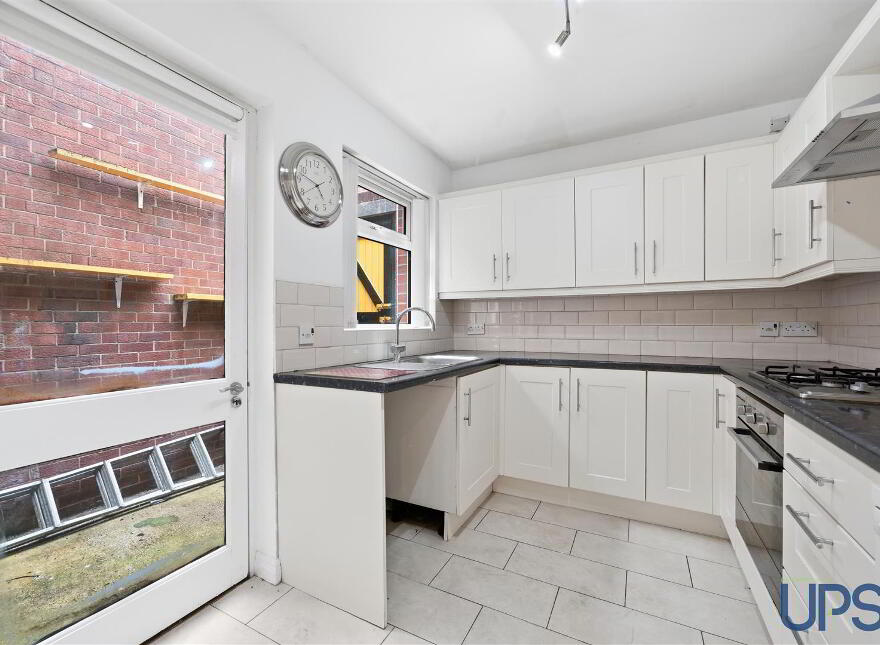 31 Glen Crescent, Andersonstown, Belfast, BT11 8FB