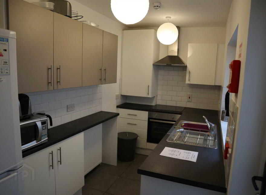 39 Lower Windsor Avenue, Lisburn Road, Belfast, BT9 7DW