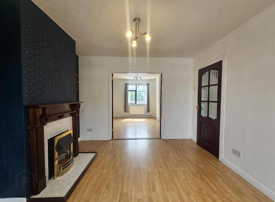 28 Twaddell Avenue, Belfast, BT13 3LE