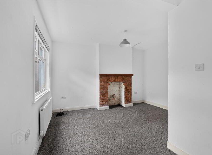 3 Lorne Street, Belfast, BT9 7DU