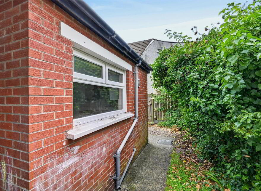 3 Lorne Street, Belfast, BT9 7DU
