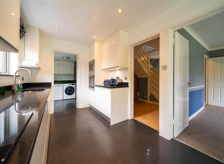 21 Manse Park, Newtownards, BT23 4TN