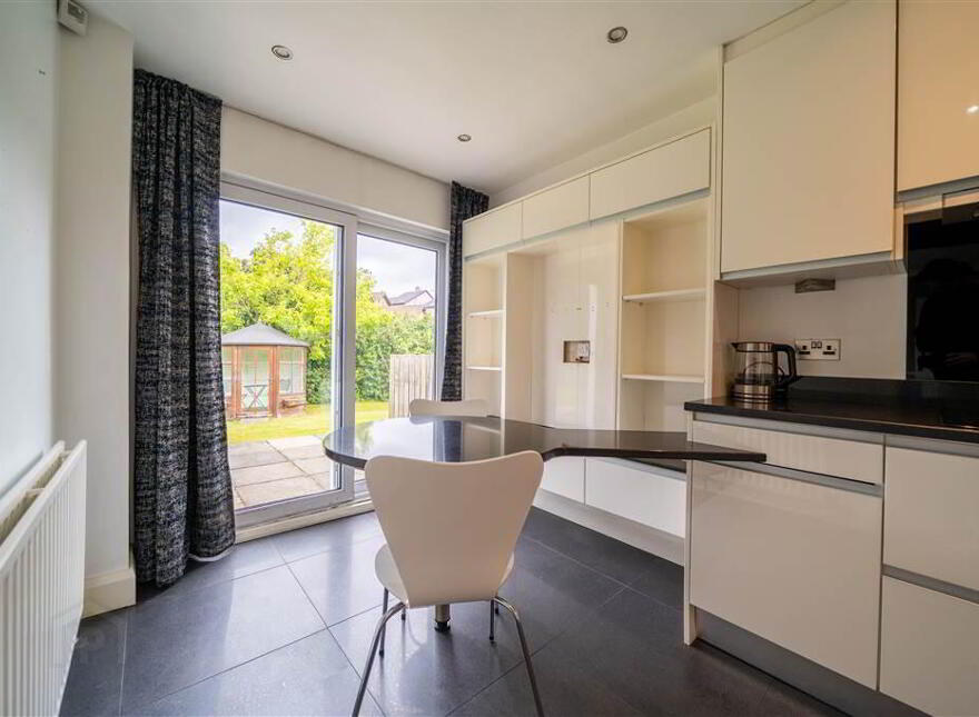 21 Manse Park, Newtownards, BT23 4TN