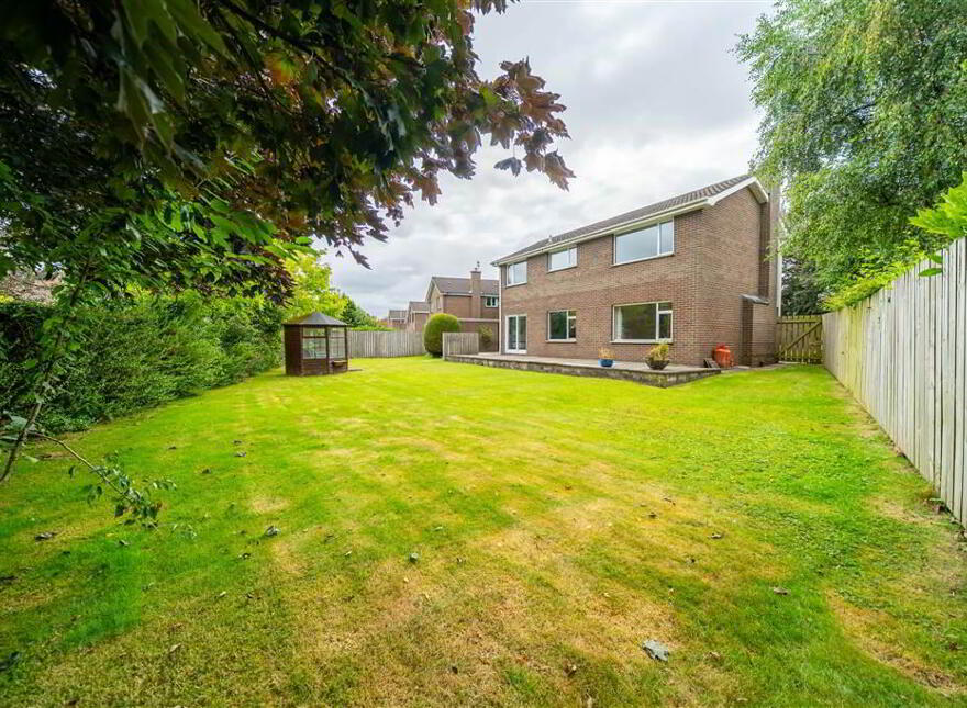 21 Manse Park, Newtownards, BT23 4TN