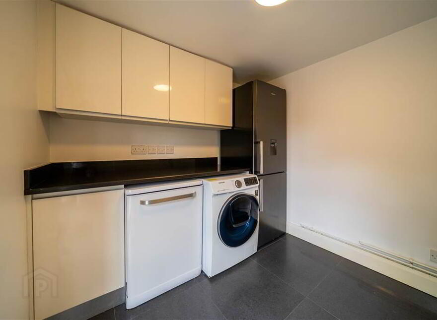 21 Manse Park, Newtownards, BT23 4TN