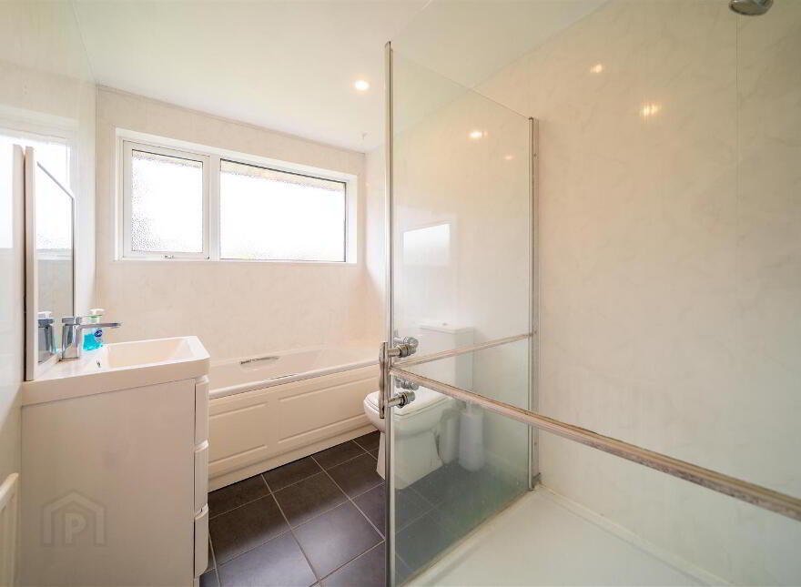 21 Manse Park, Newtownards, BT23 4TN