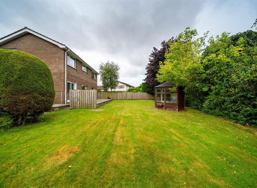 21 Manse Park, Newtownards, BT23 4TN