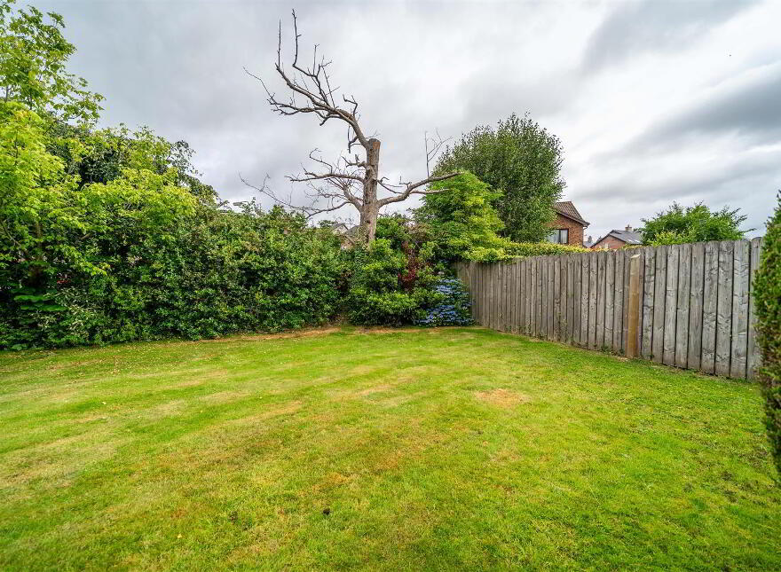21 Manse Park, Newtownards, BT23 4TN
