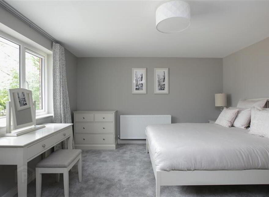 Apt 8, 8 Summerhill Avenue, Belfast, BT5 7HD