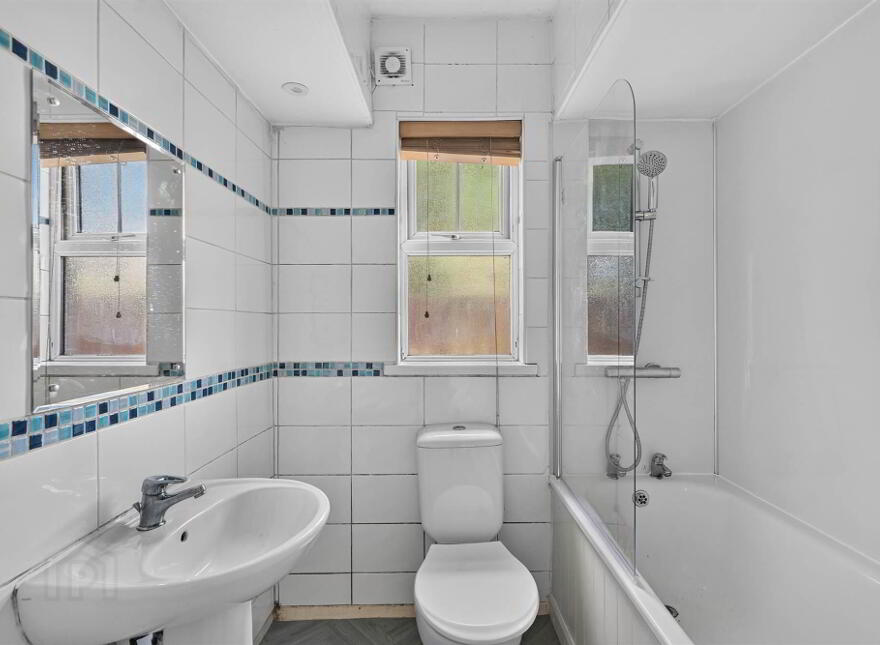 31A Dundonald Heights, Dundonald, Belfast, BT16 1XL