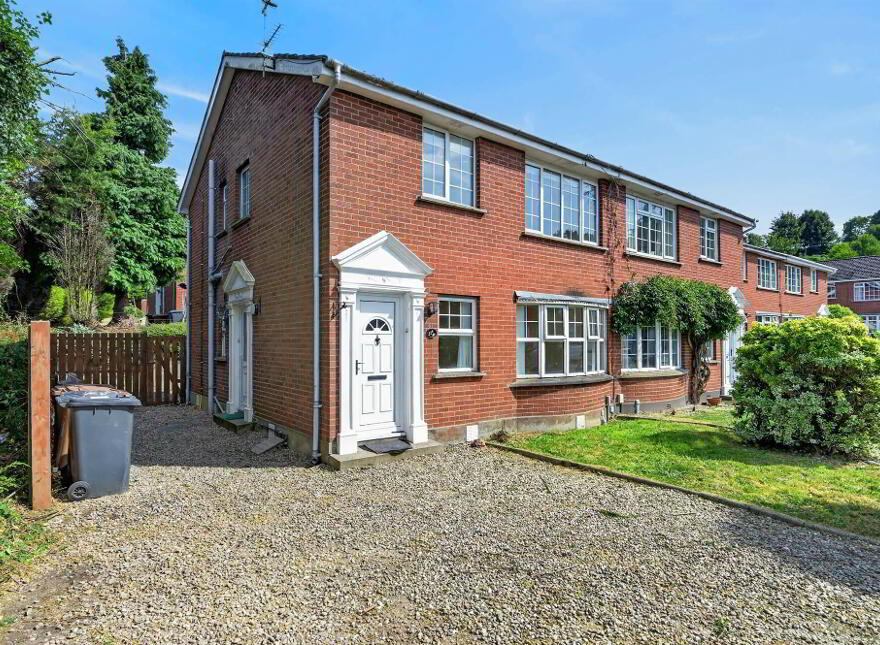 31A Dundonald Heights, Dundonald, Belfast, BT16 1XL