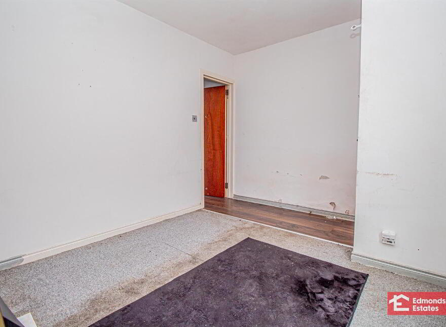14 Clonavon Road, Ballymena, BT43 5BQ